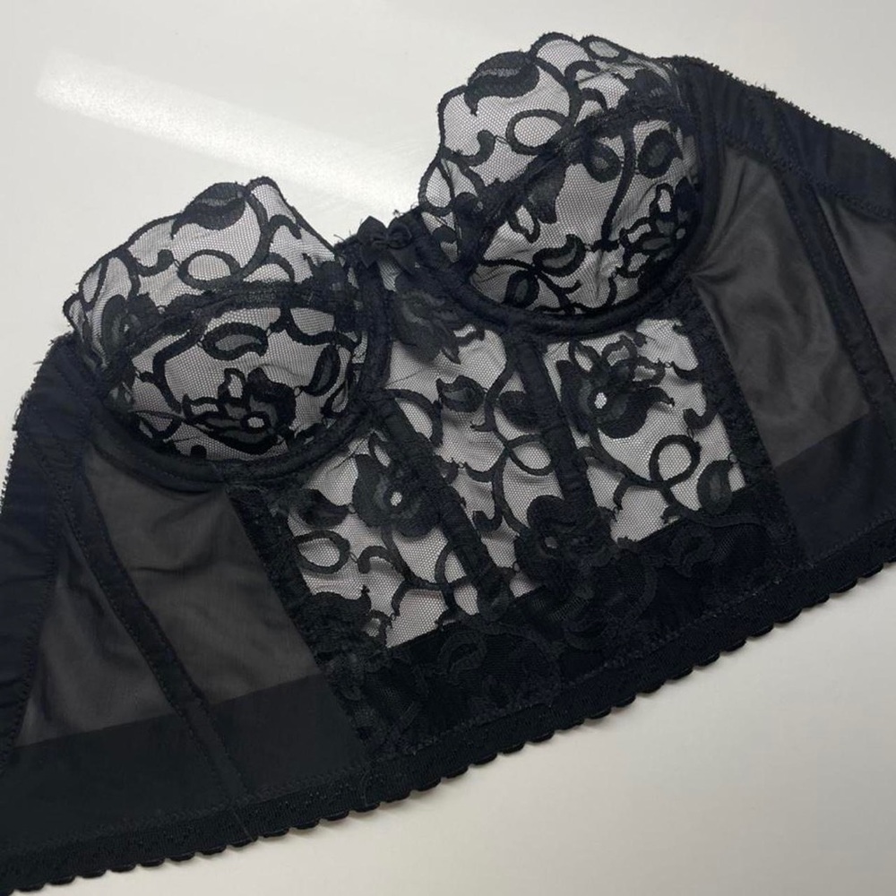 Vintage black lace bustier